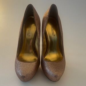 Shoe Dazzle Glitter 5” Heels - Gold